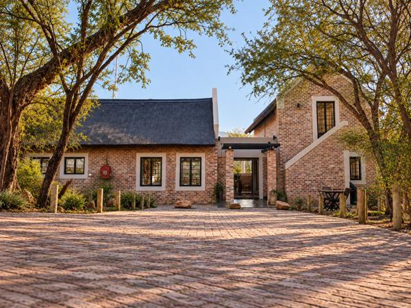8 Bedroom House