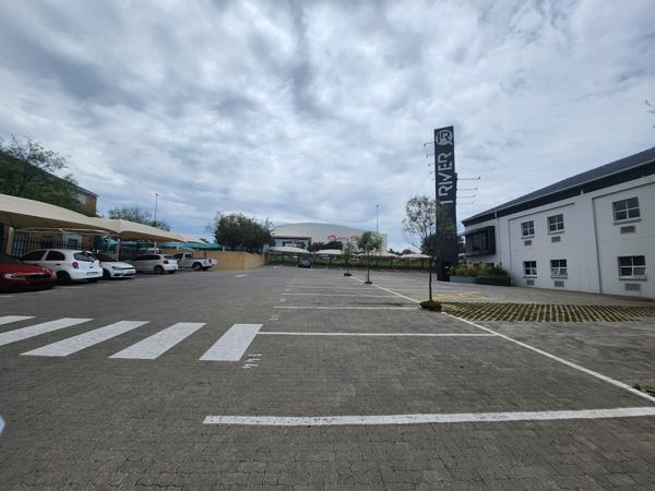 609 m² Commercial space