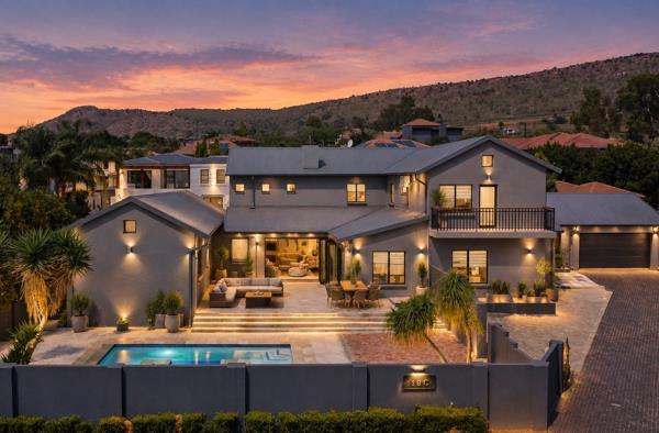 5 Bedroom House