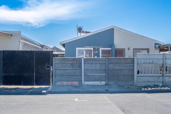 2 Bedroom House