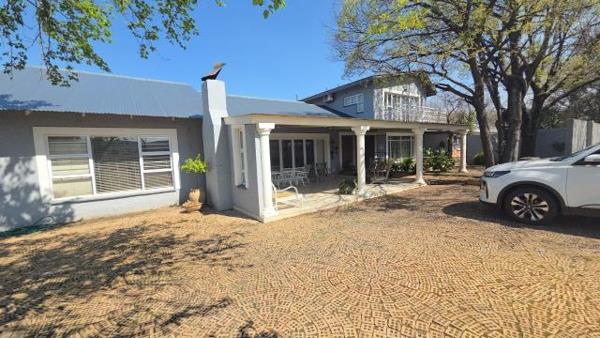 85 000 m² Commercial space