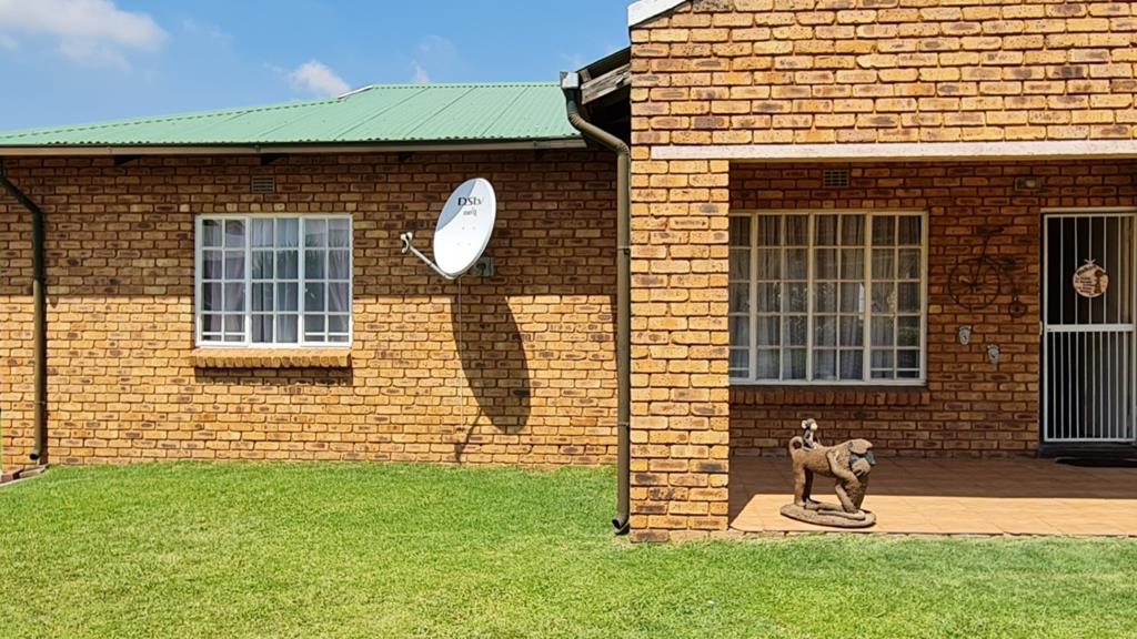2 Bedroom House