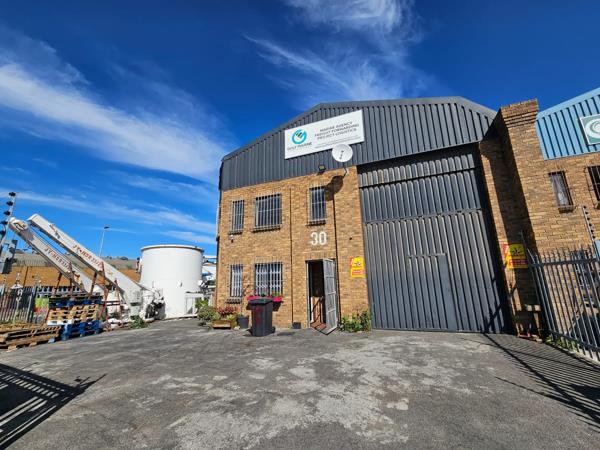 380 m² Industrial space