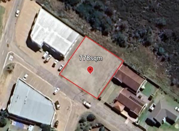 778 m² Land