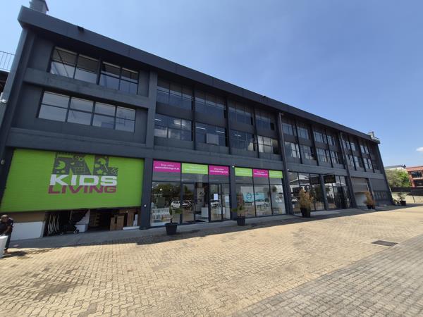 180 m² Commercial space