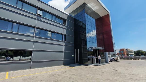 282 m² Office Space