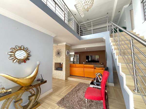 6 Bedroom House