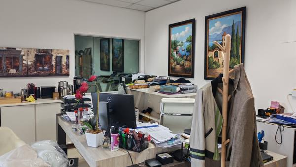899 m² Industrial space