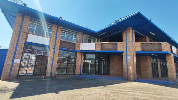 2 113 m² Commercial space