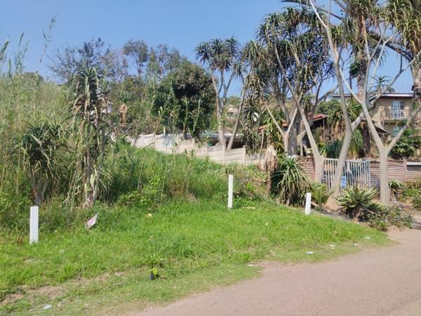 876 m² Land