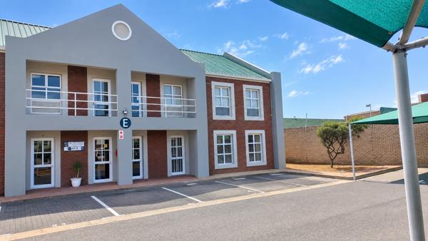 108 m² Commercial space