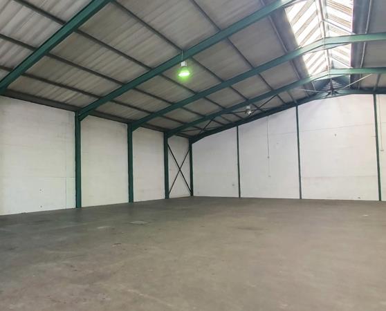 950 m² Industrial space