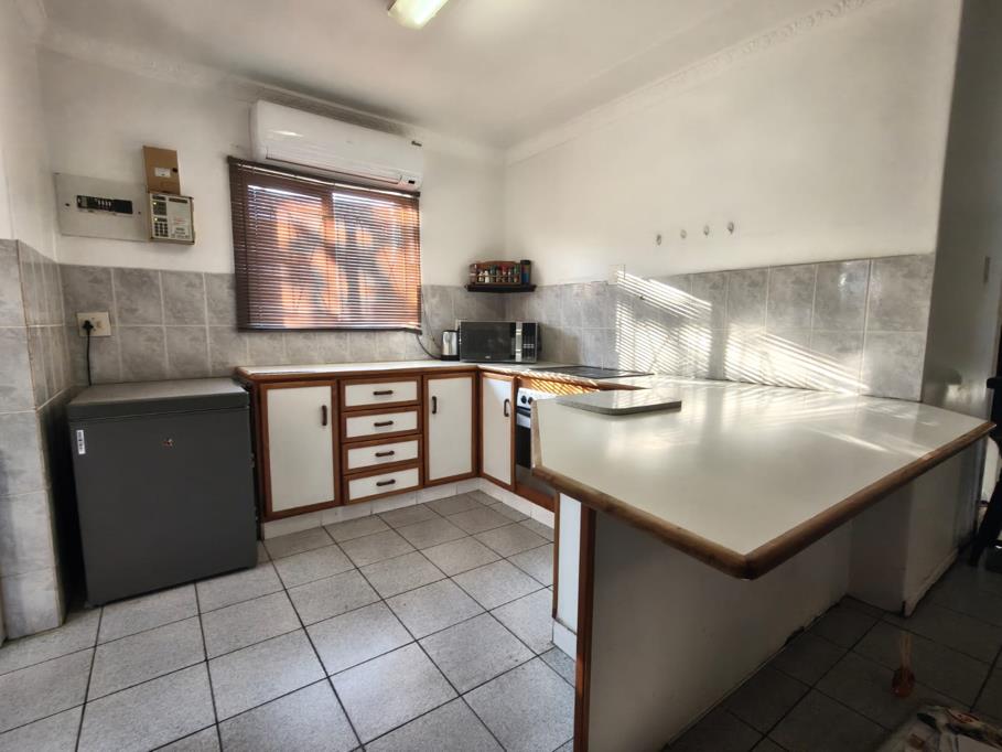 2 Bedroom Simplex