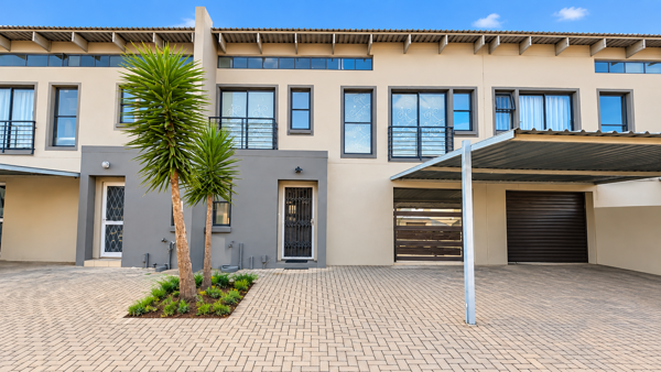 3 Bedroom Townhouse