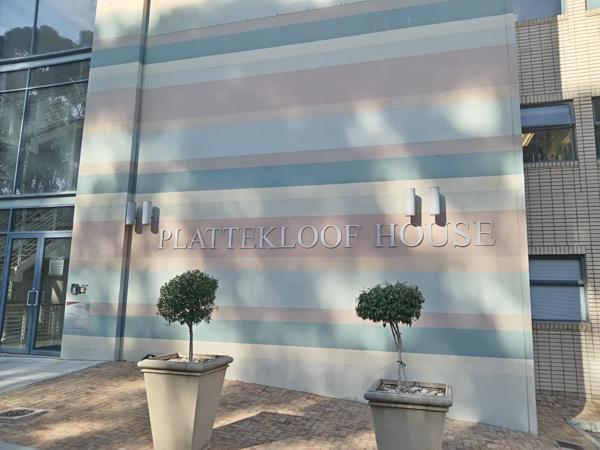 836 m² Commercial space