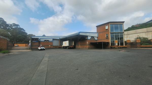 2 250 m² Industrial space