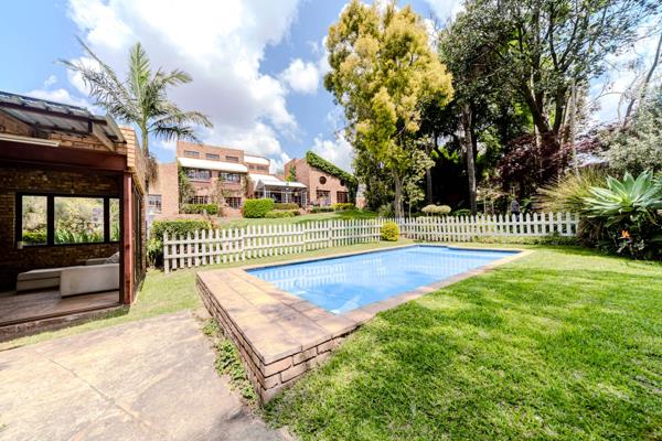 9 Bedroom House