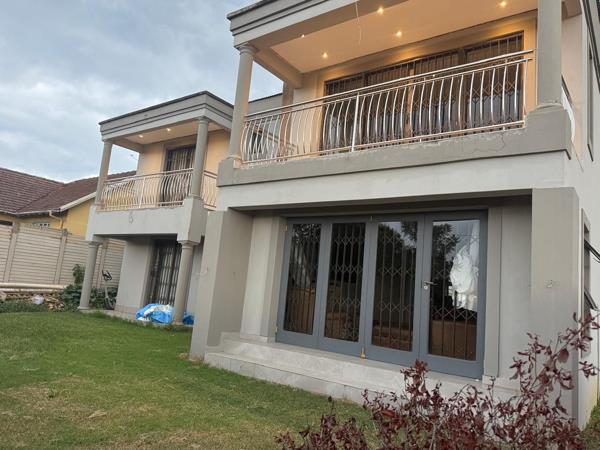 5 Bedroom House