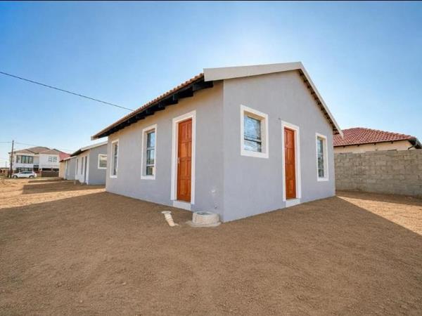 2 Bedroom House