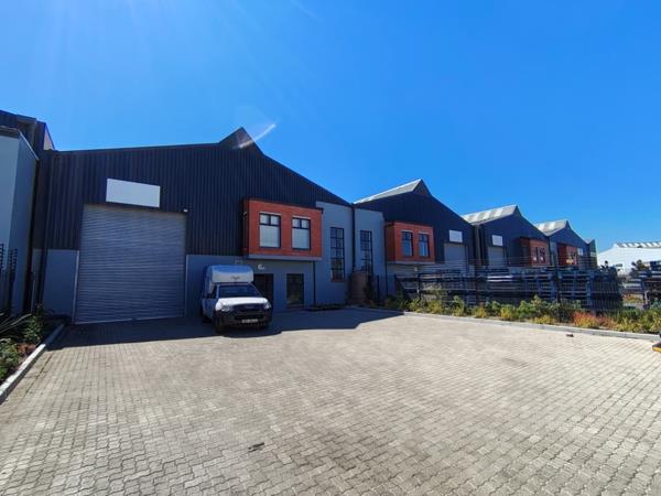 490 m² Industrial space