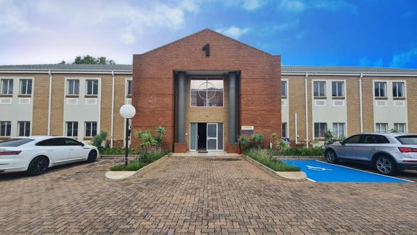 231 m² Office Space