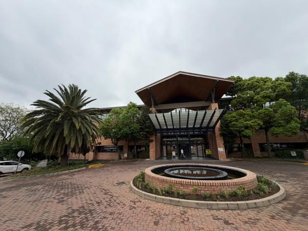 1 329 m² Commercial space