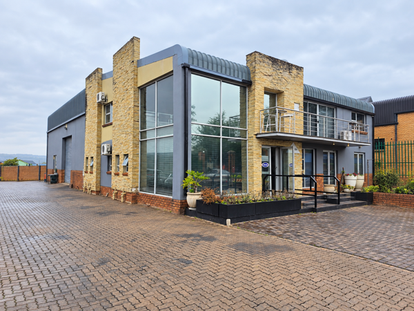 604 m² Industrial space