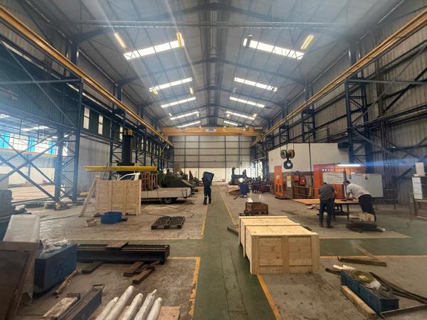 2 808 m² Industrial space
