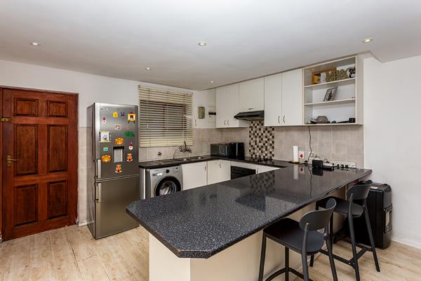 2 Bedroom Townhouse