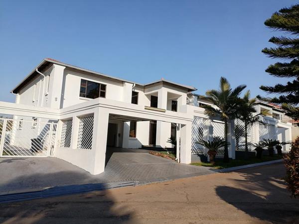 6 Bedroom House