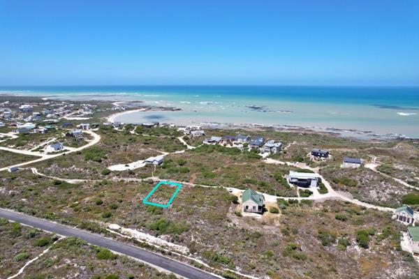 764 m² Land