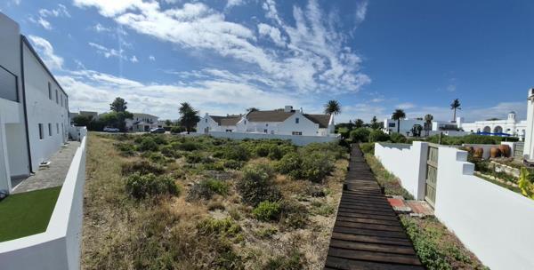 700 m² Land