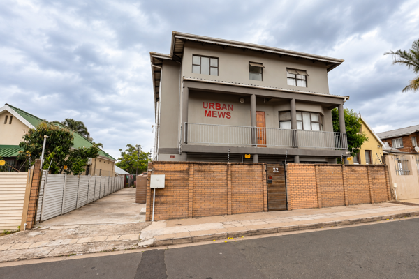 1 800 m² Commercial space