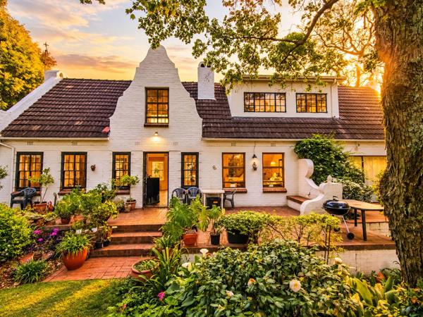 5 Bedroom House