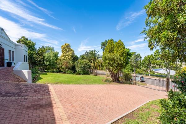 Photo of 4 Bedroom House in Langerug