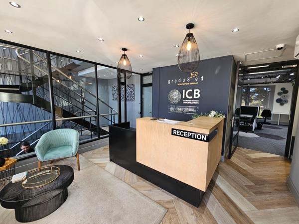 432 m² Commercial space