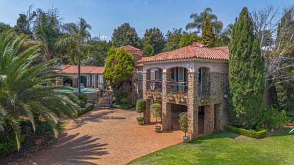5 Bedroom House