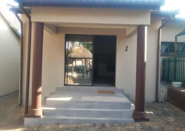 1 Bedroom Garden Cottage