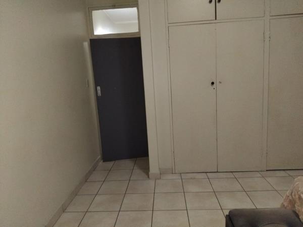 1 Bedroom House