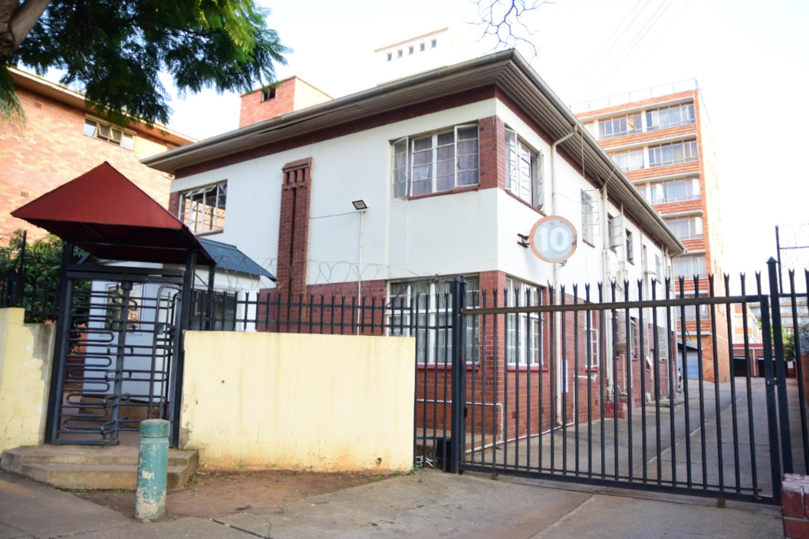 4 Bedroom Apartment in Arcadia