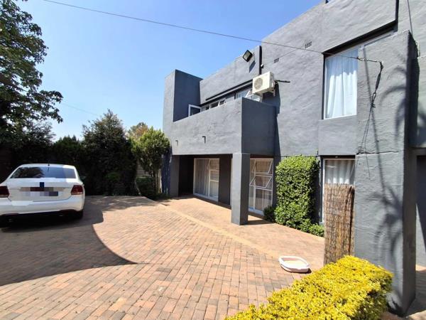 7 Bedroom House