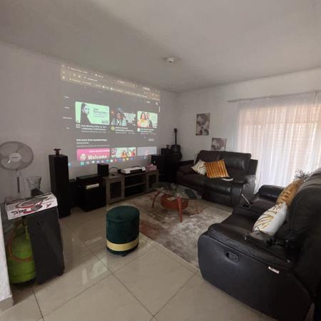 2 Bedroom Flat