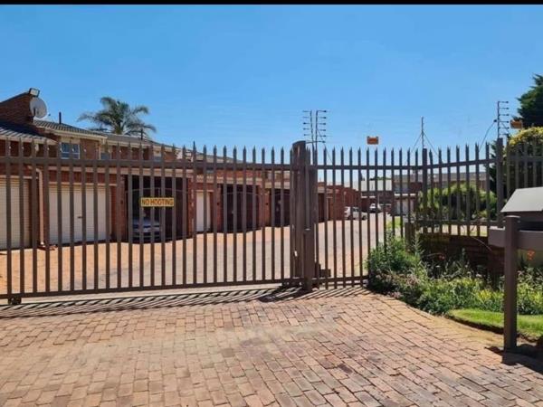 2 Bedroom Townhouse