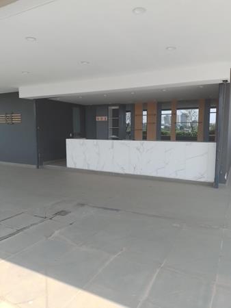 1 048 m² Commercial space