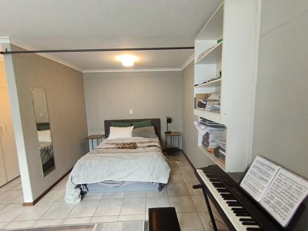 0.5 Bedroom House