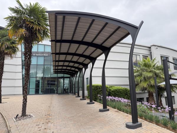 926 m² Commercial space