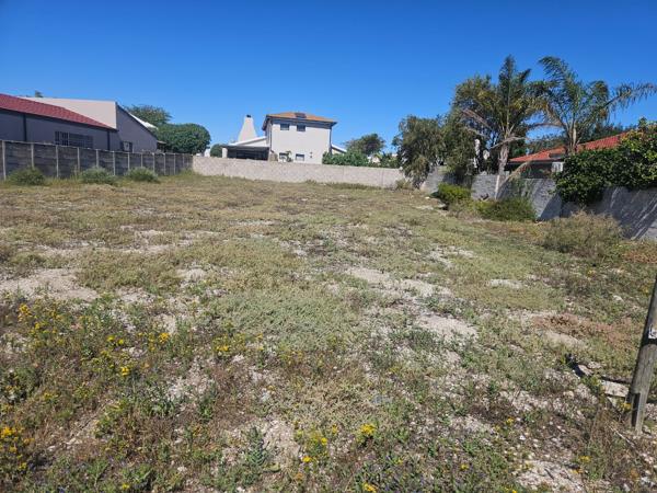 674 m² Land