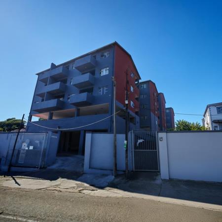 2.5 Bedroom Apartment