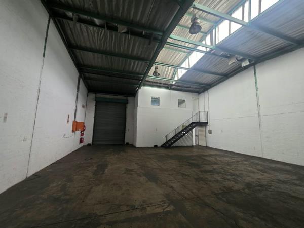 275 m² Industrial space