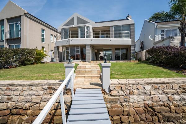 6 Bedroom House